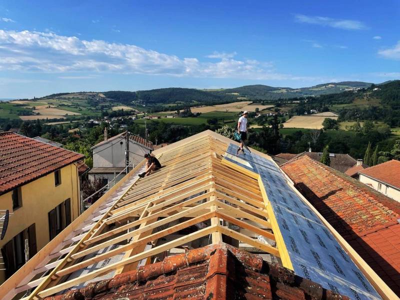 Meilleur couvreur sérieux et de confiance à Tassin-la-Demi-Lune, Ecully, Saint Genis Laval, Francheville et Brignais