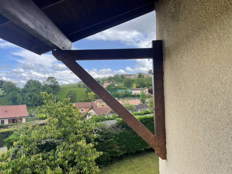 Remplacement de la console de toit dégradée à Charbonnière-les-Bains (69)