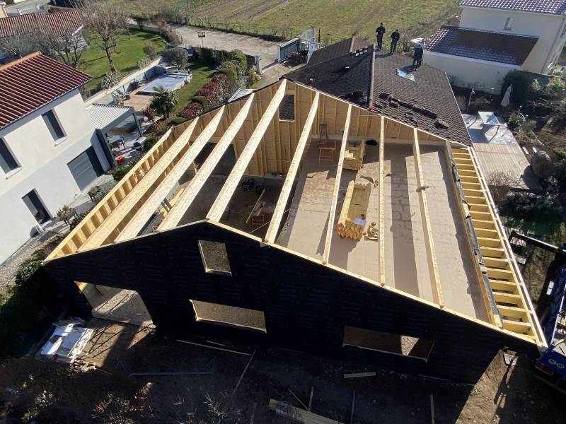 Extension de maison ou villa en ossature bois à Francheville 69340: Vince&Co vos artisans qualifiés de confiance