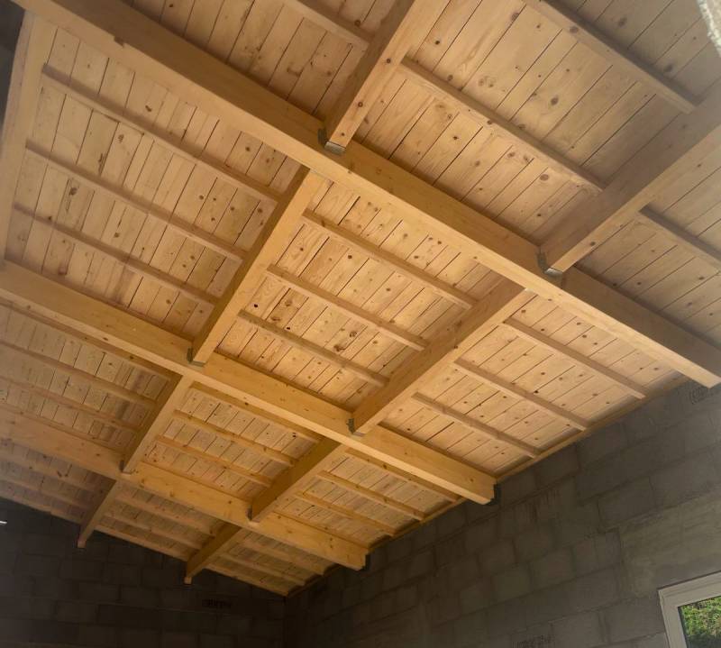 Réfection complète de toiture avec écran Delta Vent et descente zinc sur Chasselay 69380