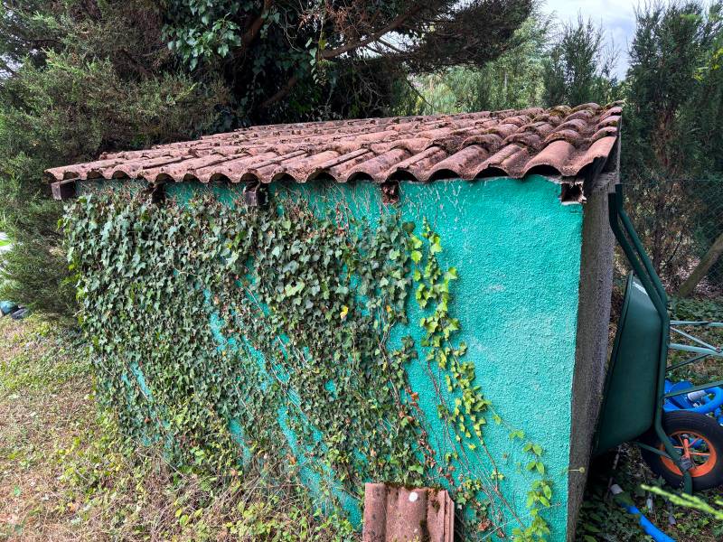 Mise en œuvre de liteaux et bois de faîtage sur maison individuelle à Brignais (69)