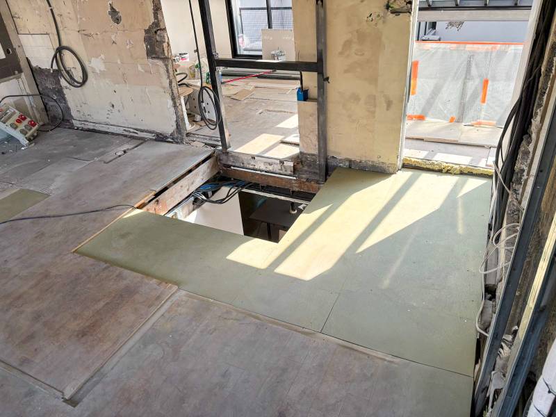 Remplacement de solivage bois et rénovation complète d’un plancher en pin épicéa à Craponne