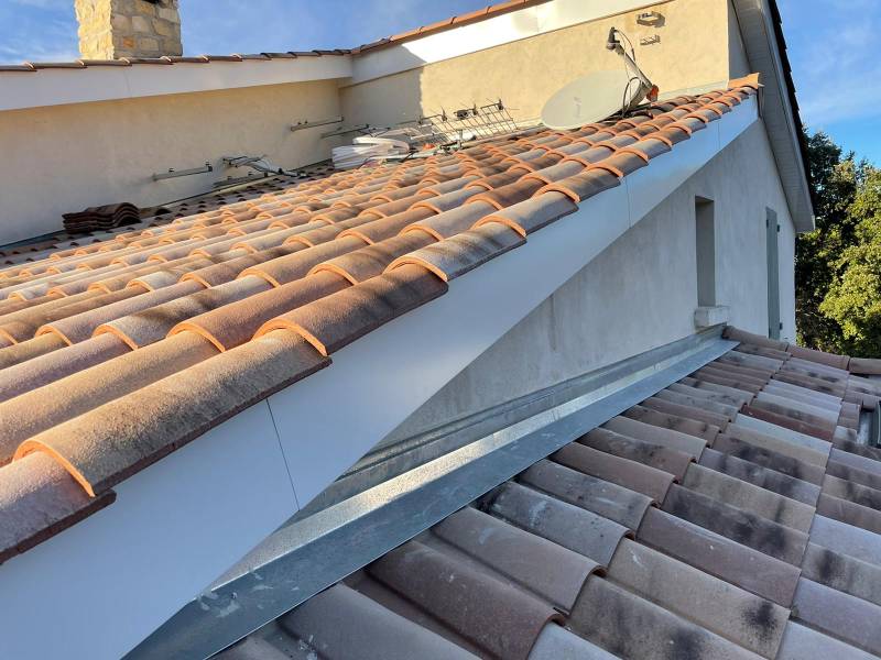 Expertise locale pour rénover une toiture sur terrasse à Messimy dans l'Ouest Lyonnais : solutions durables
