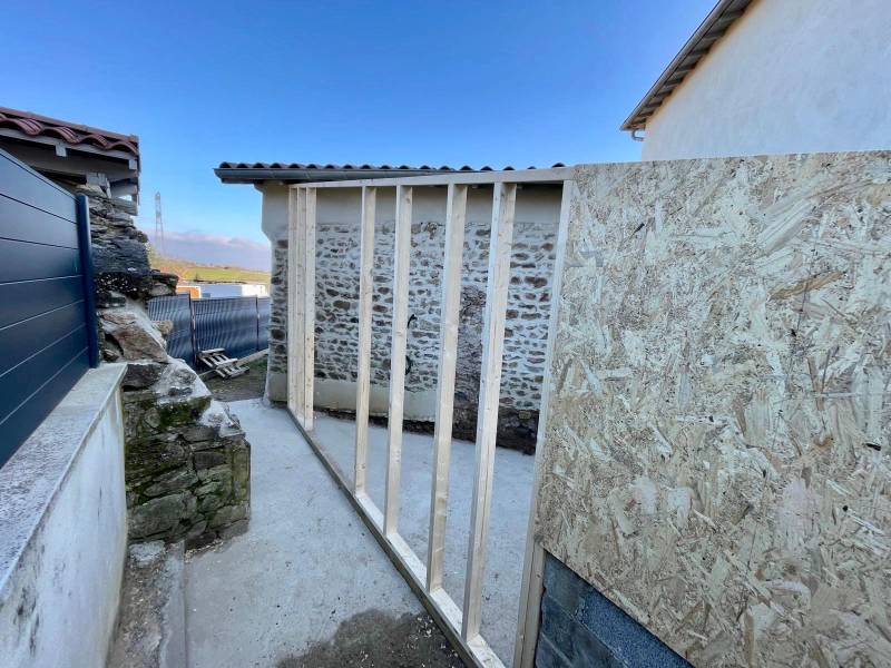 Extension en ossature bois à La Tour de Salvagny (69) : solution esthétique et isolante pour votre maison